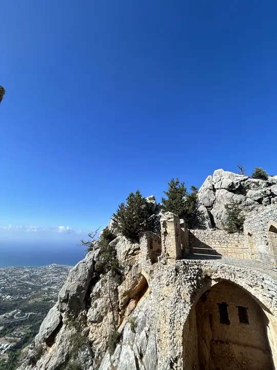 St. Hilarion Kalesi — Girne